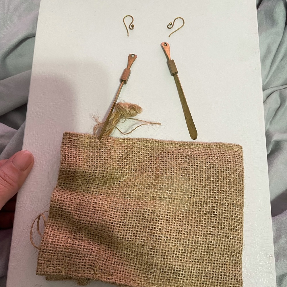 Very Vero Earrings